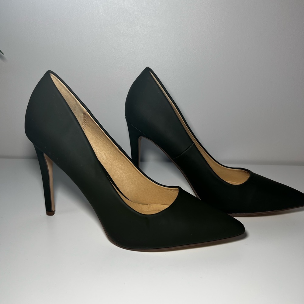 Green Heels
